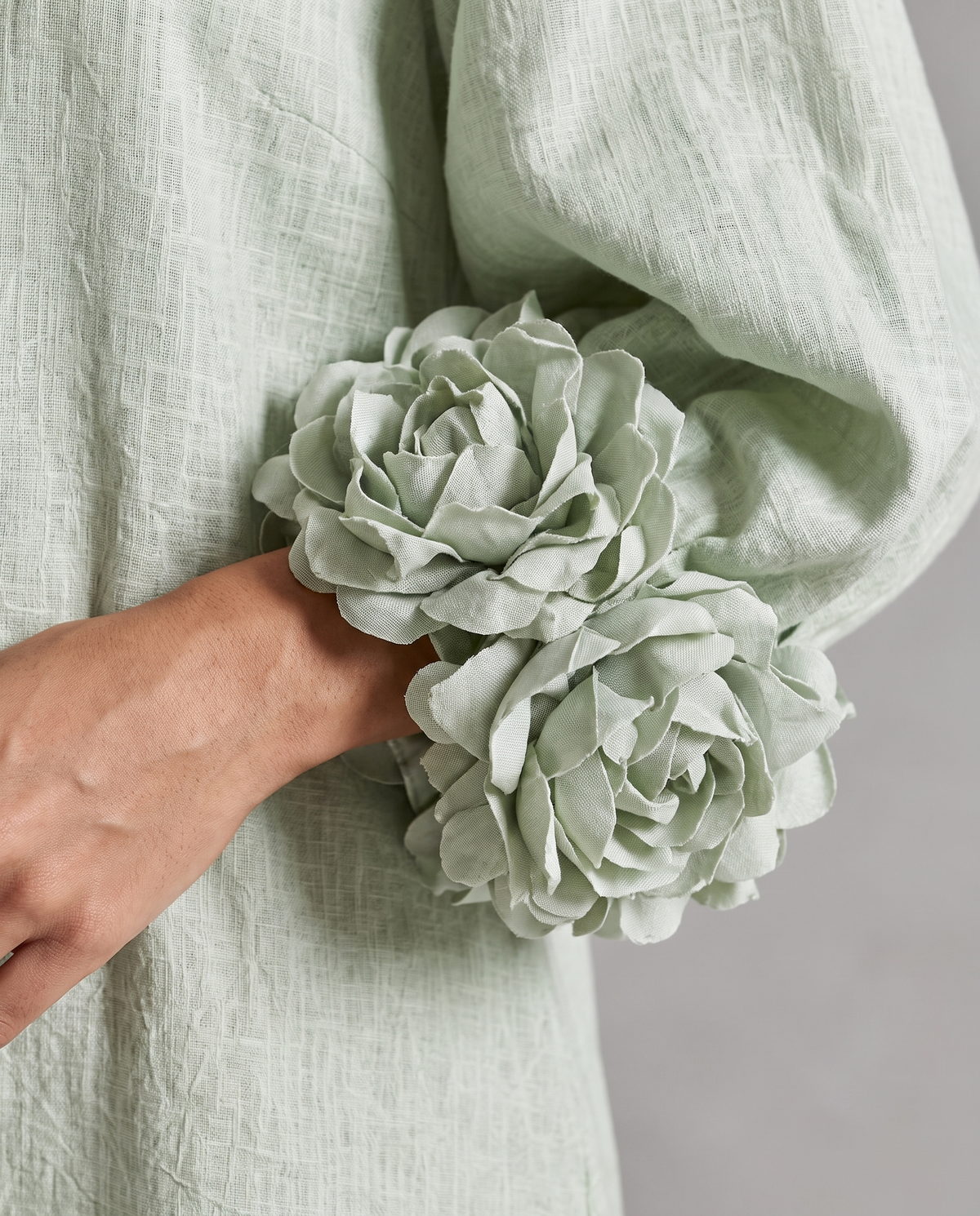 Eleanor™ | Elegant Floral-Cuff Midi Dress